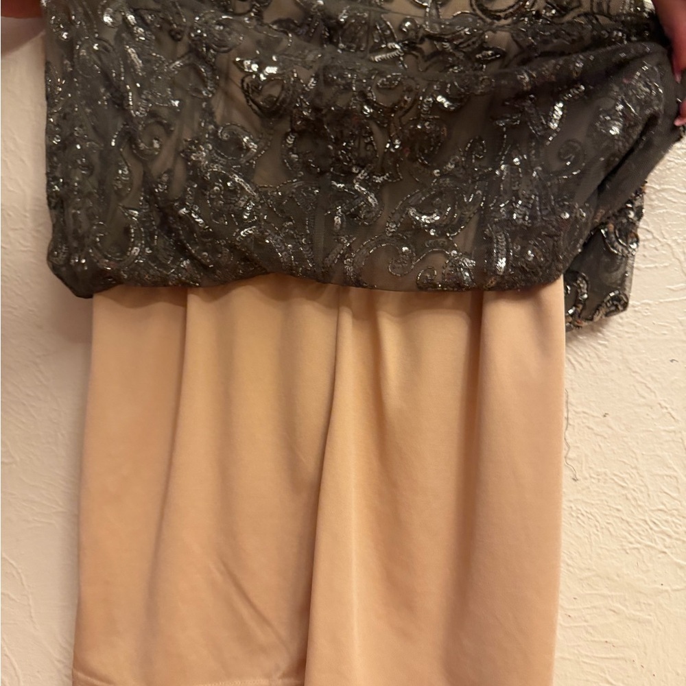 Adrianna Papell Black and Tan Sequin Mini Dress - Picture 7 of 13